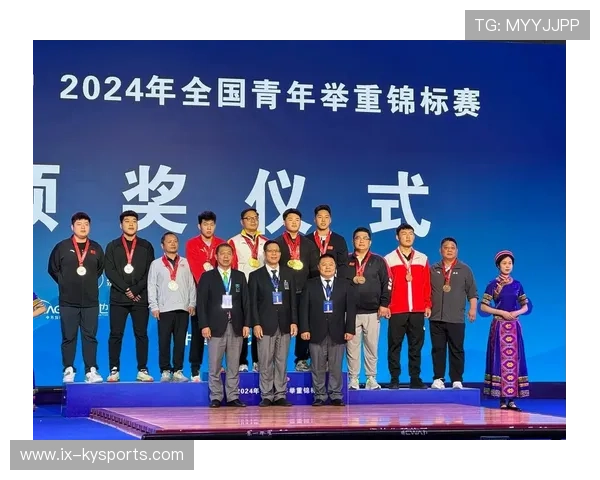 举重训练计划结合青少年生长发育特点制定，青少年举重会长不高吗